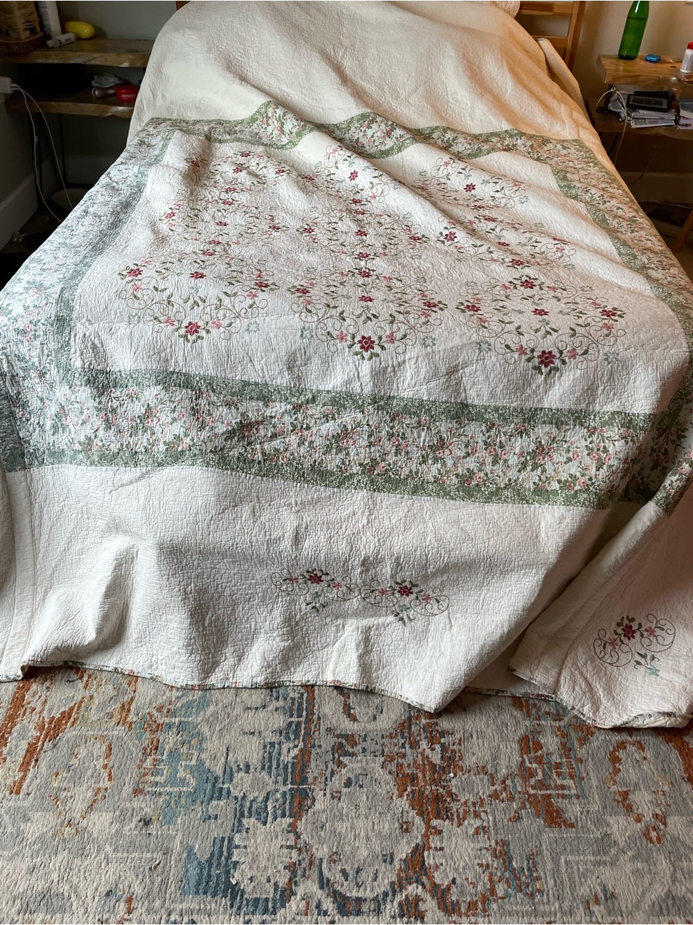 Vintage handmade embroidered floral king size quilt!